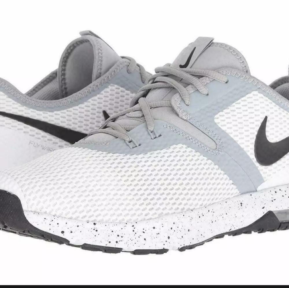 Nike Air Max Typha 2 Cross Training Men's Size 10